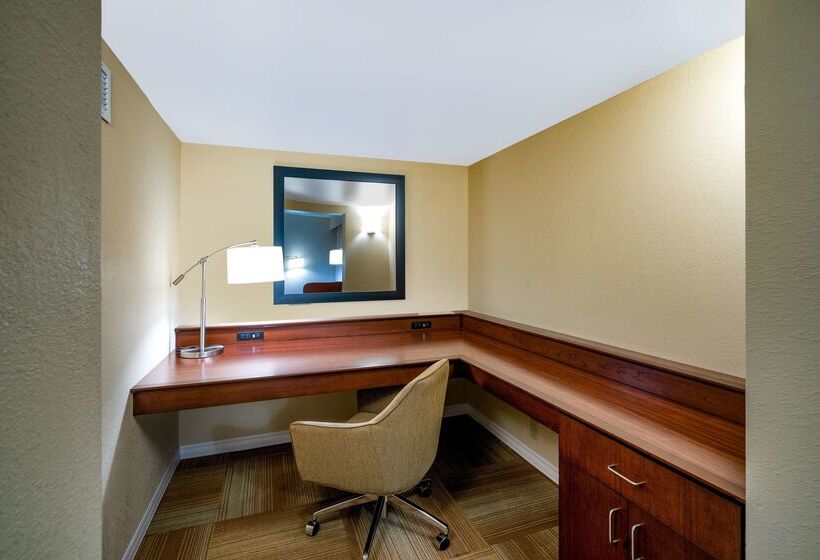 בית מלון כפרי Hampton Inn Lafayette