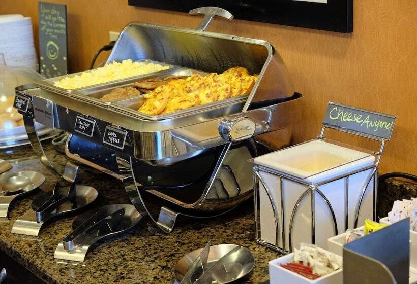 호텔 Hampton Inn Lima