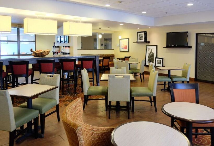 호텔 Hampton Inn Lima