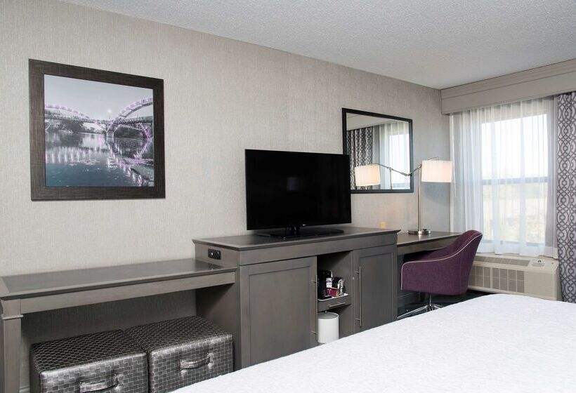 호텔 Hampton Inn Midland