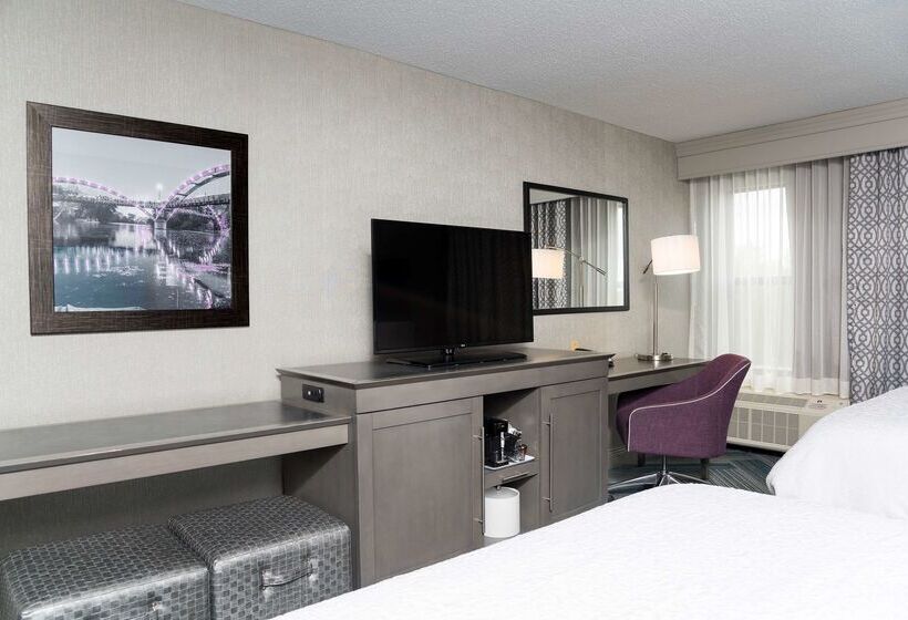 호텔 Hampton Inn Midland