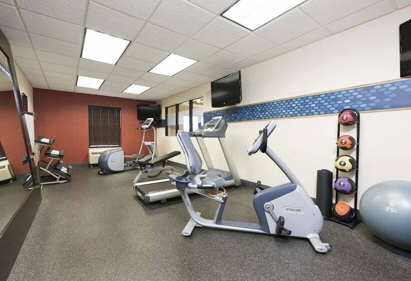 호텔 Hampton Inn Midland