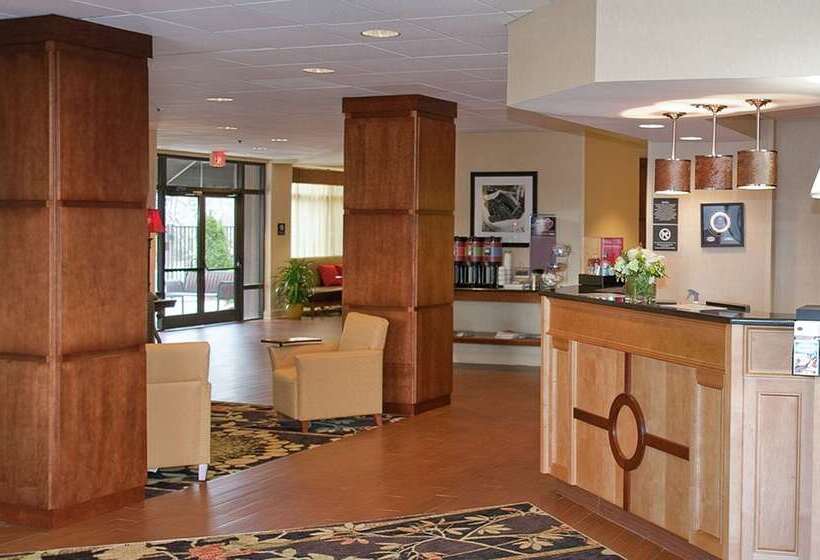 호텔 Hampton Inn New Bern