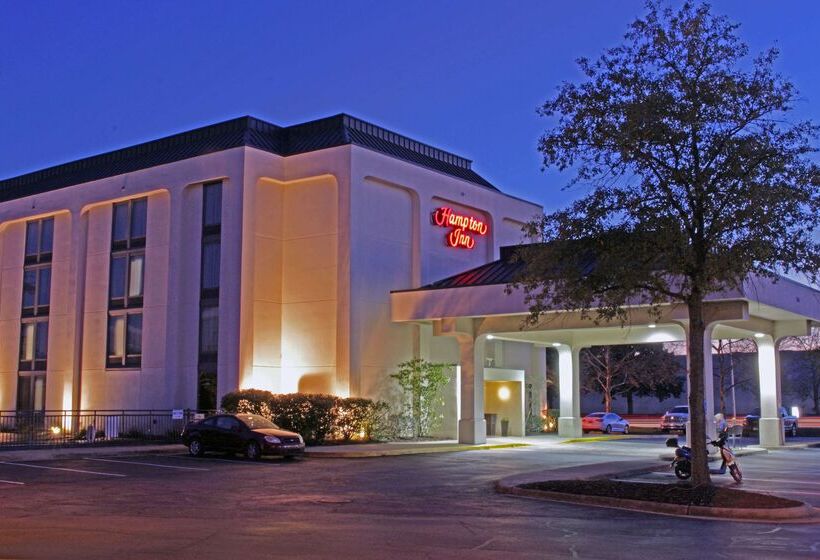 هتل Hampton Inn Norfolk/chesapeake