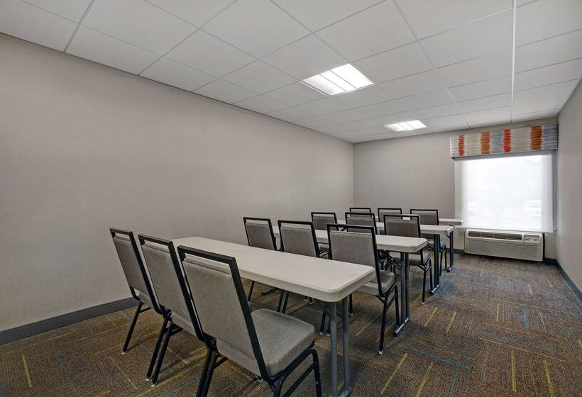 ホテル Hampton Inn Salisbury