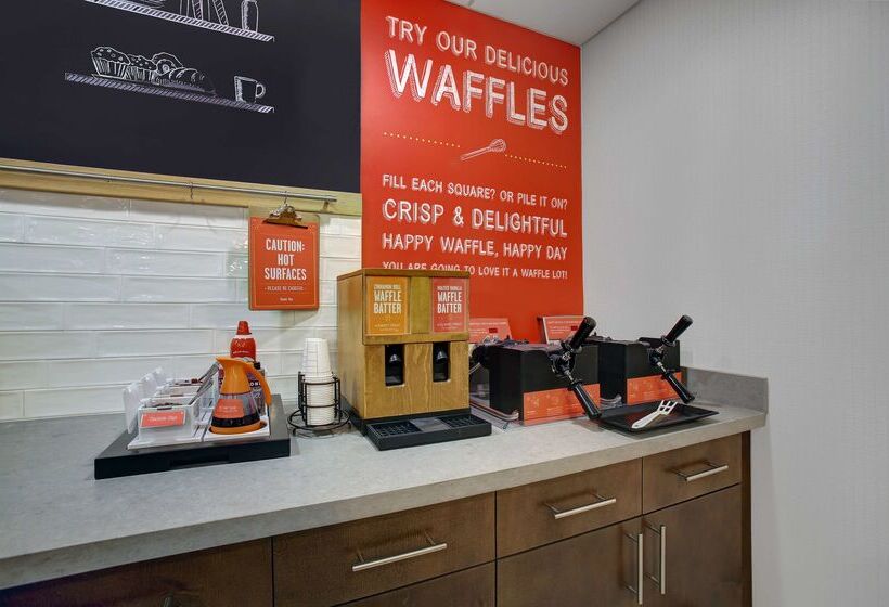 ホテル Hampton Inn Salisbury