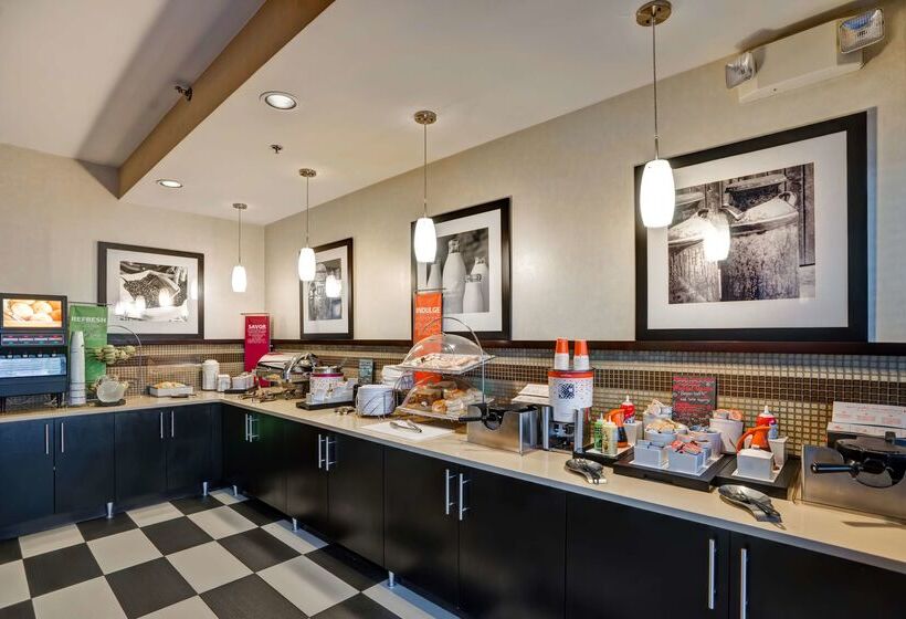 בית מלון כפרי Hampton Inn Scranton At Montage Mountain