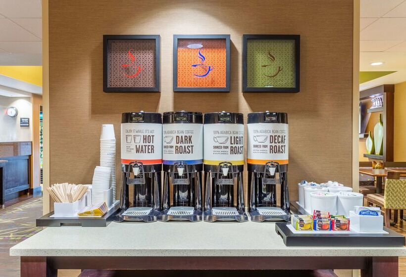 هتل Hampton Inn Sioux Falls
