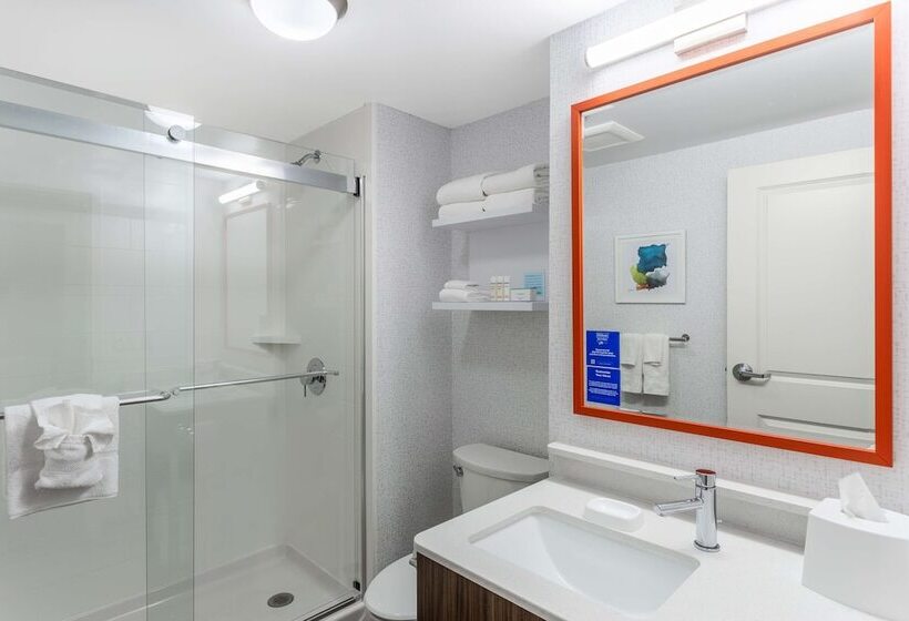 هتل Hampton Inn Sioux Falls