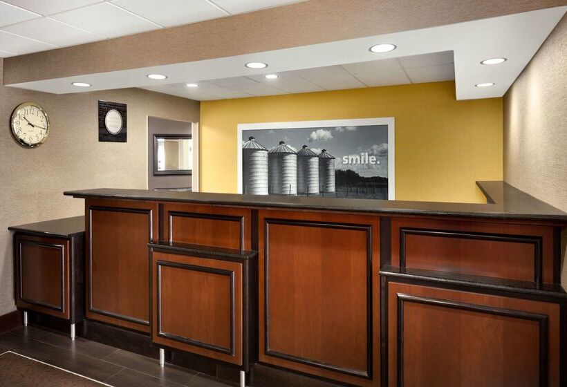 فندق Hampton Inn St Joseph