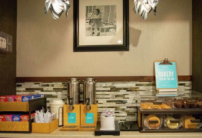 فندق Hampton Inn St. Louis/chesterfield