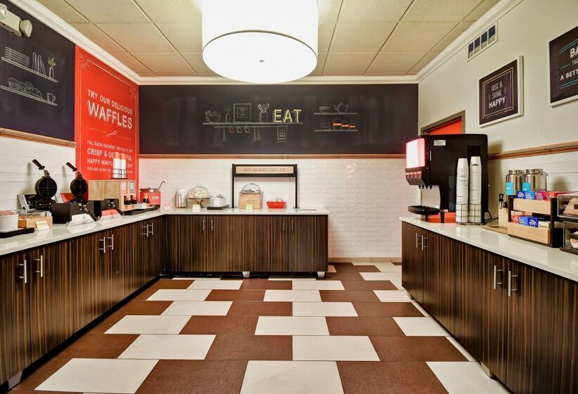 فندق Hampton Inn Starkville