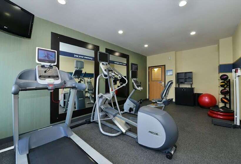 酒店 Hampton Inn Sturgislagrange Area