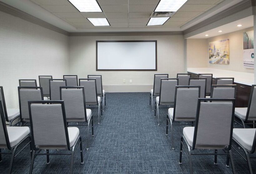 هتل Hampton Inn & Suites Atlantadowntown