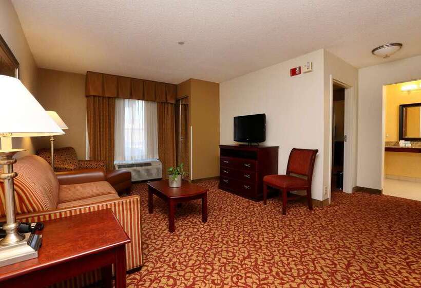 هتل Hampton Inn & Suites Charlottesvilleat The University
