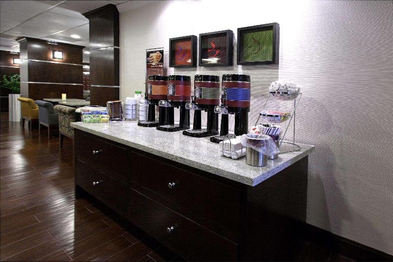 בית מלון כפרי Hampton Inn Sulphur/lake Charles Area