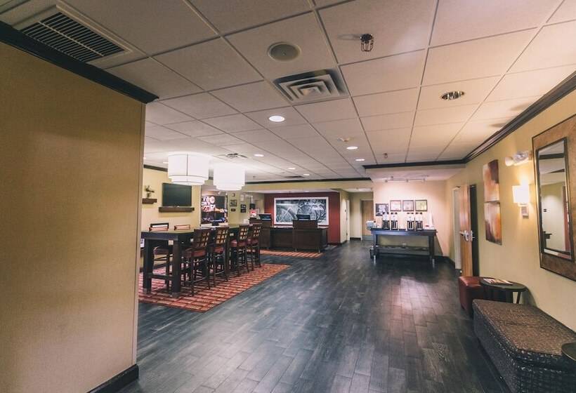 فندق Hampton Inn Tallahassee Central