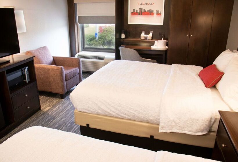 هتل Hampton Inn Tuscaloosa University