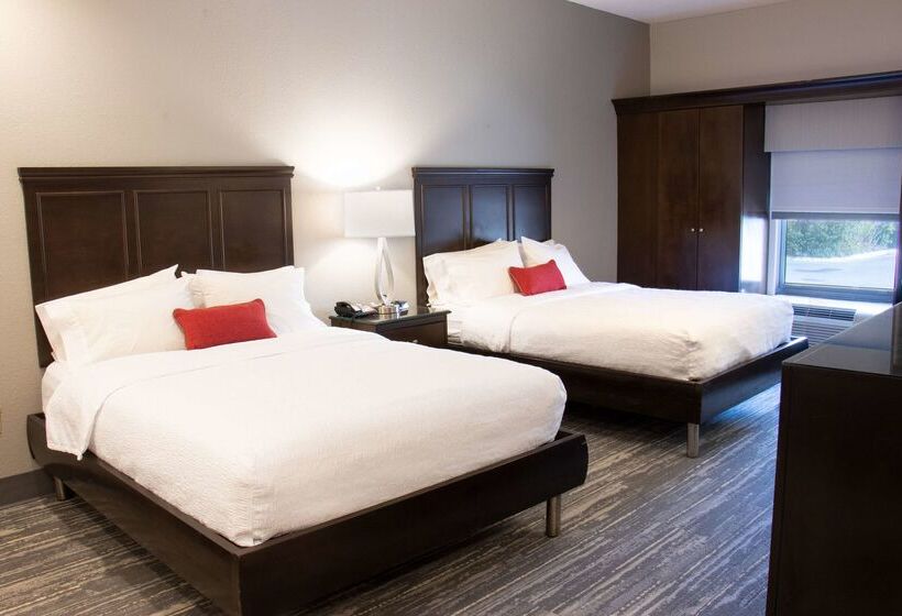 هتل Hampton Inn Tuscaloosa University