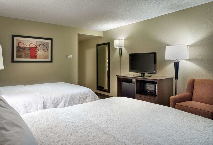 هتل Hampton Inn Tuscaloosa University