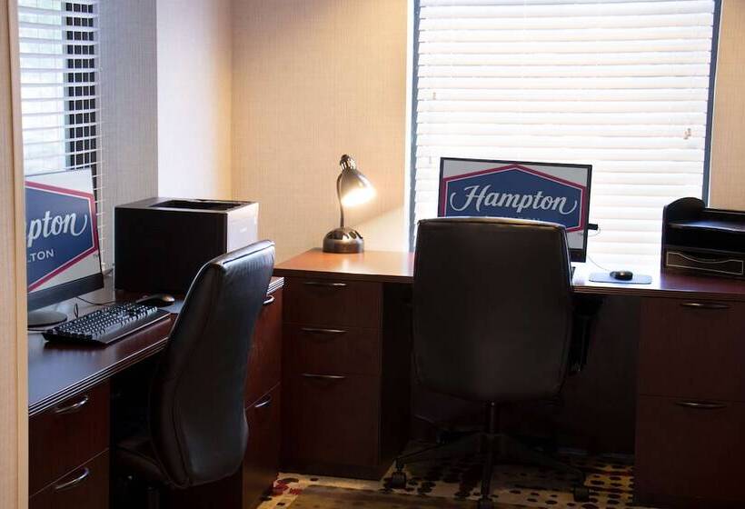 هتل Hampton Inn Tuscaloosa University