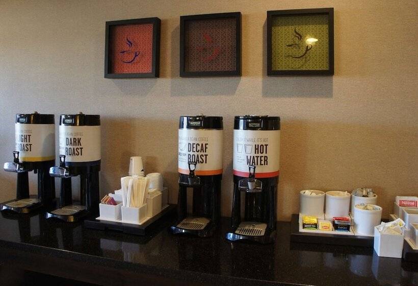 هتل Hampton Inn Tuscaloosaeast