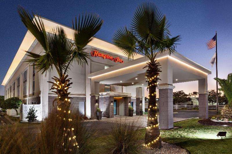 Отель Hampton Inn Waycross