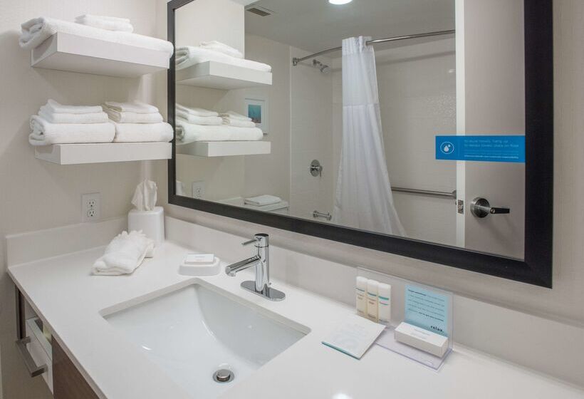 호텔 Hampton Inn Wooster