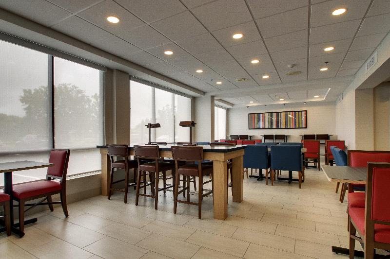 בית מלון כפרי Holiday Inn Express Voorhees/ Mt. Laurel, An Ihg