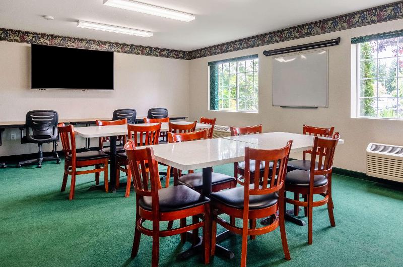 فندق Red Lion Inn & Suites Port Orchard