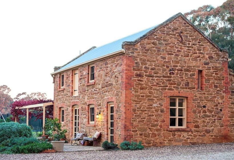 Byronsvale Vineyard And Accommodation