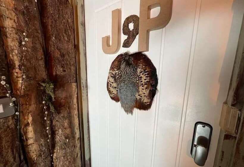 James  Place @ Pontmorlais