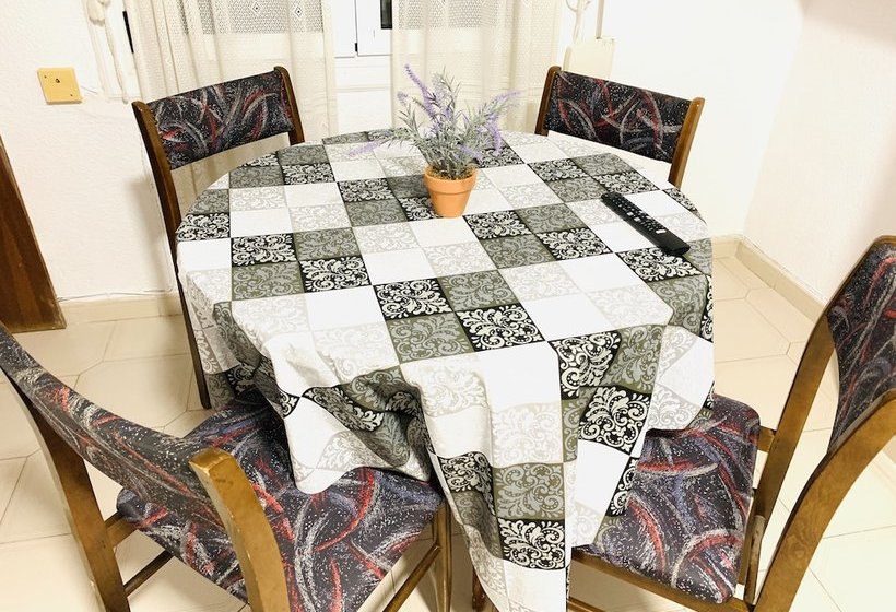 Casa Anton De Novelda