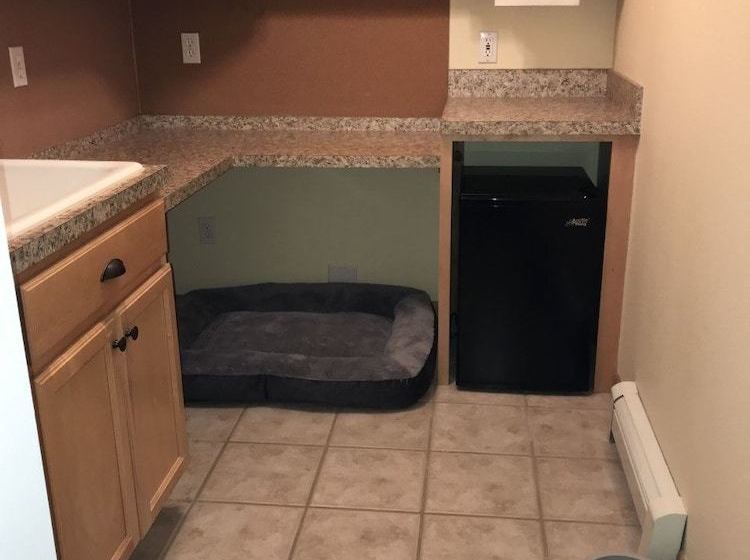 Dancing Moon Bed & Breakfast