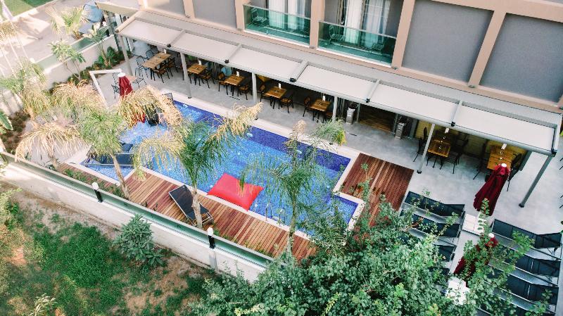 Laren Sea Side Hotel Spa