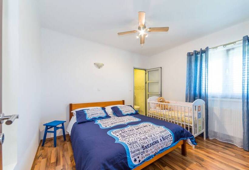 Villa Maslina With Private Pool