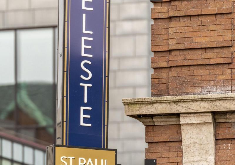 هتل Celeste Of St Paul