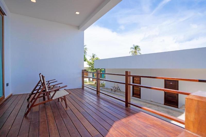 هتل Phi Phi Mountain Beach Resort Sha Certified