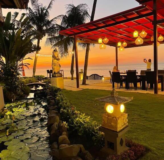 Отель Teluk Karang Dive & Spa Resort