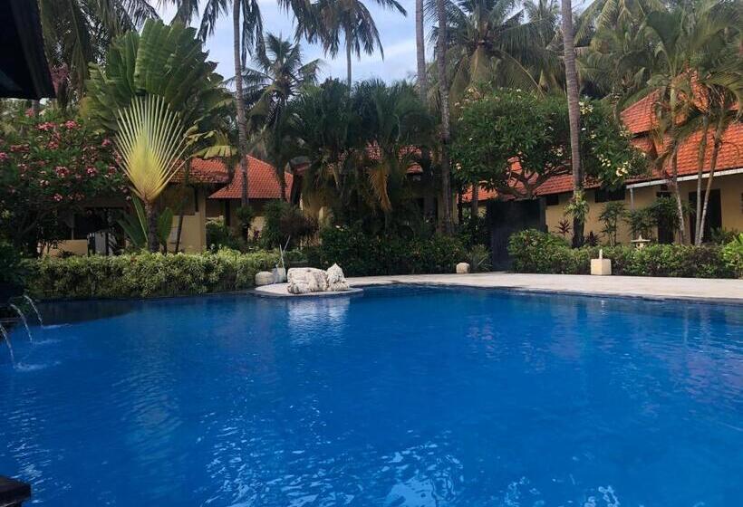 Отель Teluk Karang Dive & Spa Resort