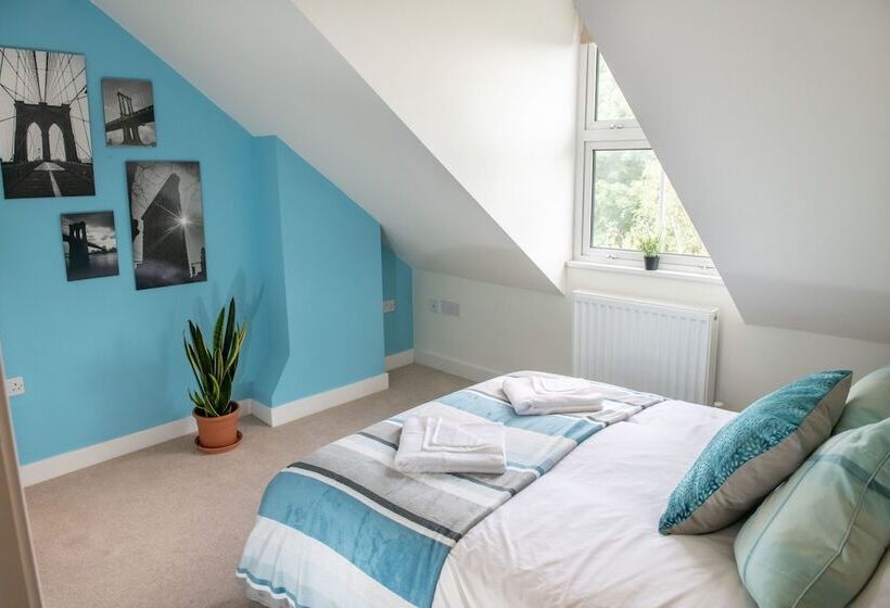 Luxurious Penthouse Heart Of Cambridge