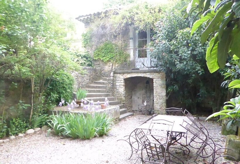 住宿加早餐  Domaine De Lamartine