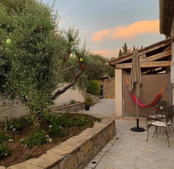مبيت وإفطار Le Clos En Provence