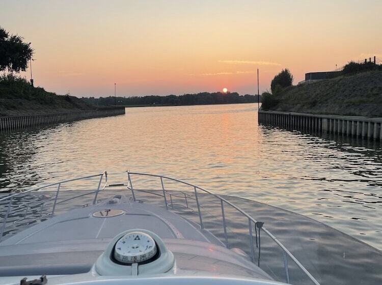 فندق Rhein Yacht Lexa