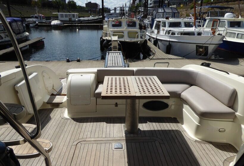 فندق Rhein Yacht Lexa