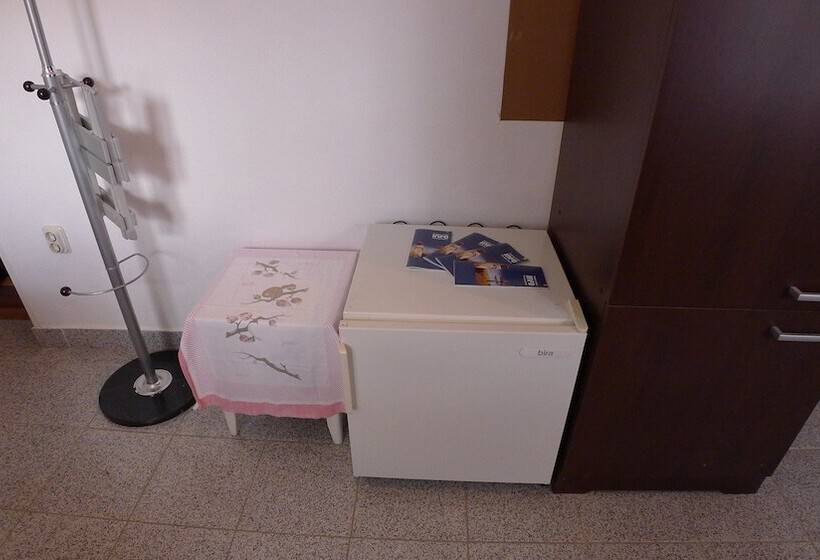 Apartment In Premantura With Garage Near Kamenjak