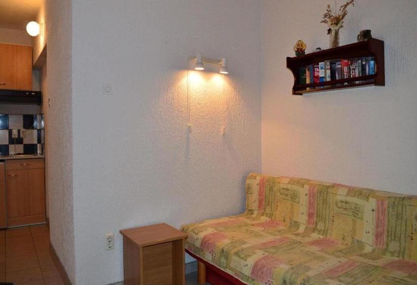 Apartments Biba Illeilic