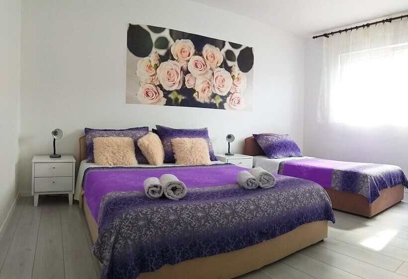 Apartments Cagalj