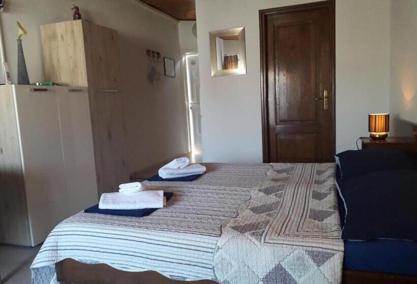 Apartments Carev 1293