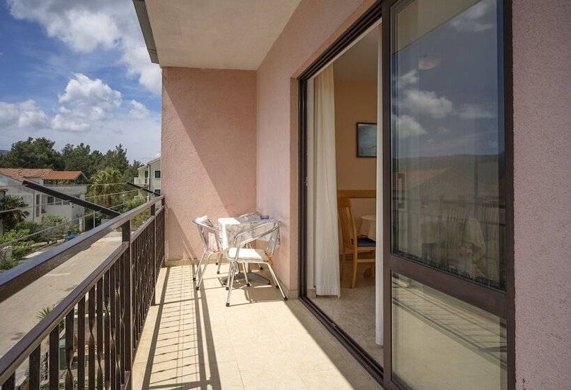Apartments Zlata
